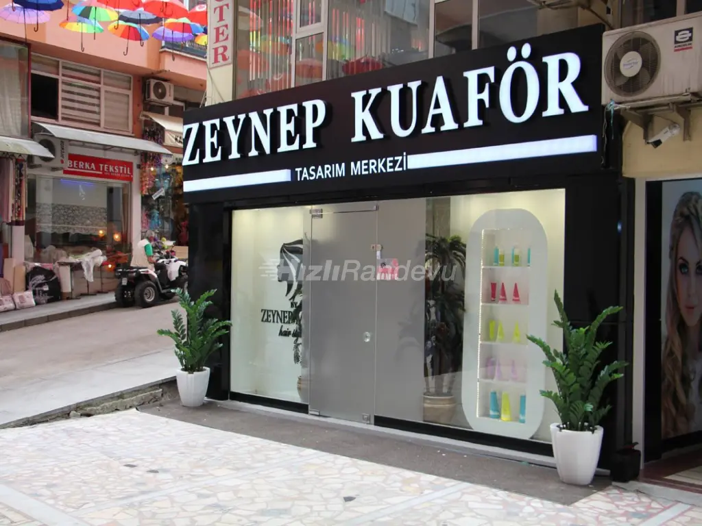 Zeynep Mutlu Hair Designer_0