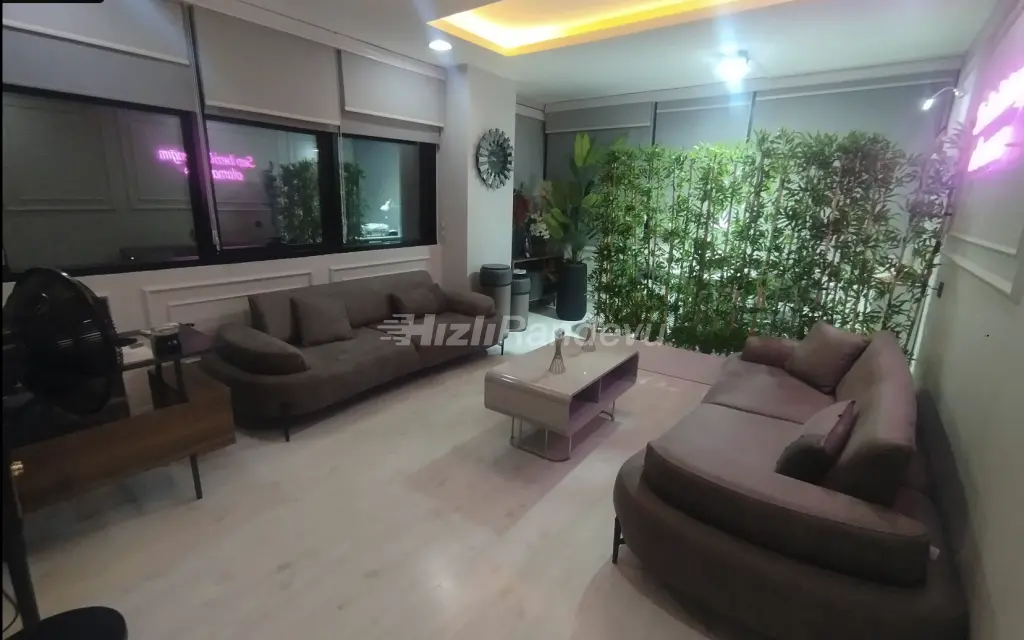 CEYLAN ÖNER GÜZELLIK SALONU_0